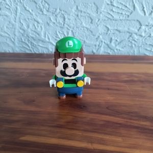 LEGO Super Mario Adventures Luigi Starter Course 71387 (Figure Only) LCD Screen